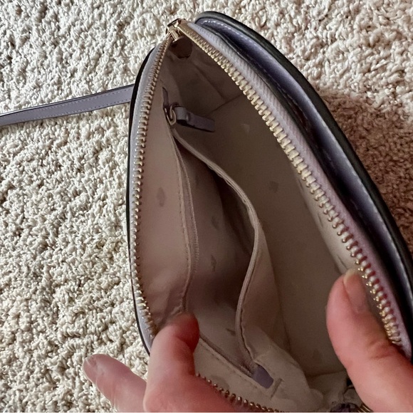 Cute Kate Spade Purse 💜 - Picture 4 of 6